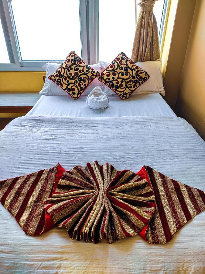 Hotel High Ground Inn Sarangkot بوكْرا المظهر الخارجي الصورة