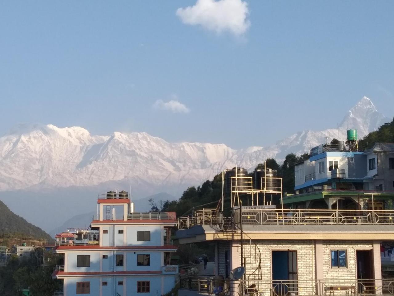 Hotel High Ground Inn Sarangkot بوكْرا المظهر الخارجي الصورة